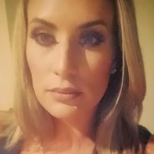 Meet your Posher, Whitney